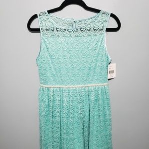 Girls dress